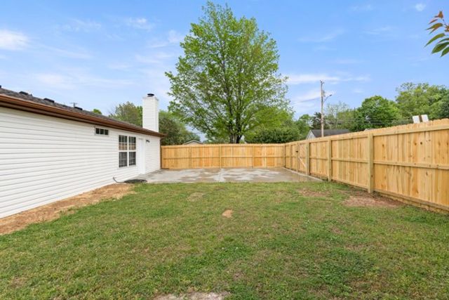 421 Cedar Park Cir, La Vergne, TN 37086
