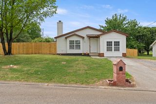 421 Cedar Park Cir, La Vergne, TN 37086