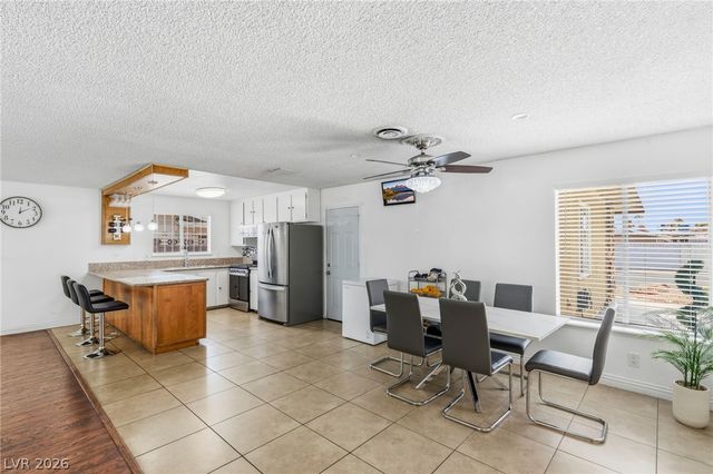 3948 Oakhill Avenue, Las Vegas, NV 89121