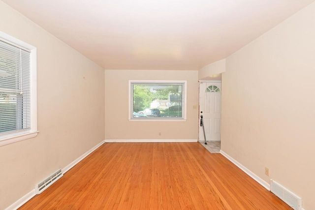 4672 N 69th STREET, Milwaukee, WI 53218