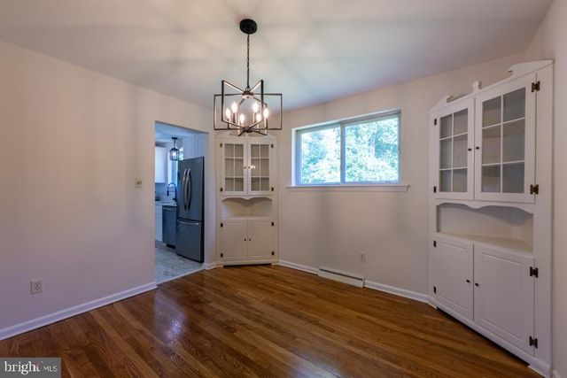 24 WAKEFIELD DR, Newark, DE 19711