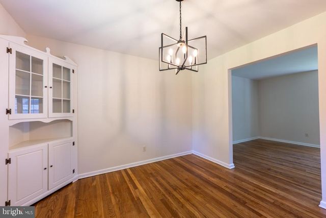 24 WAKEFIELD DR, Newark, DE 19711