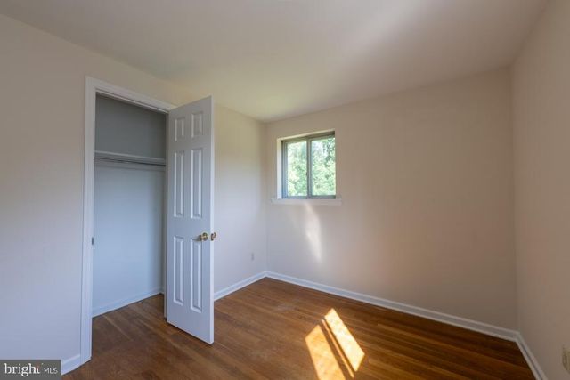 24 WAKEFIELD DR, Newark, DE 19711