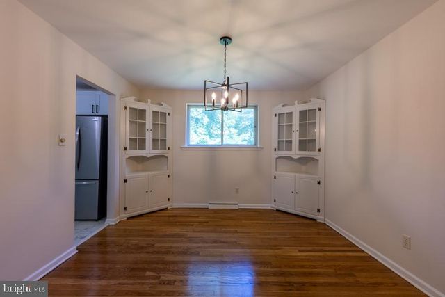 24 WAKEFIELD DR, Newark, DE 19711