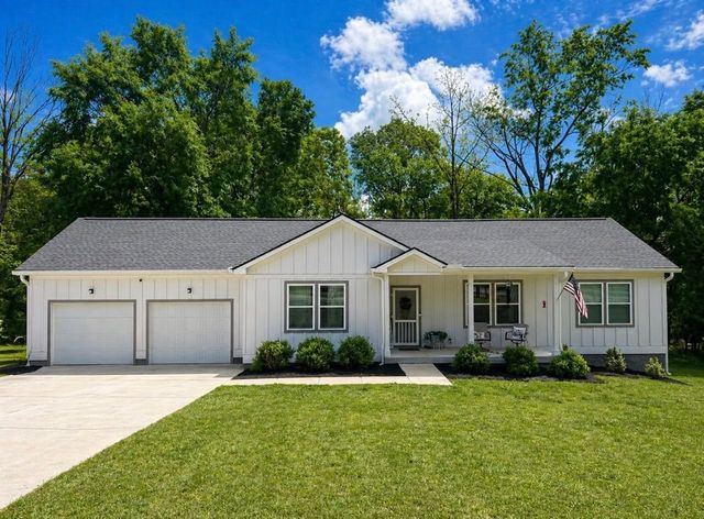 1505 E Piney Rd, Dickson, TN 37055