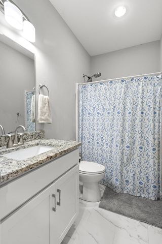 1505 E Piney Rd, Dickson, TN 37055