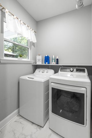1505 E Piney Rd, Dickson, TN 37055