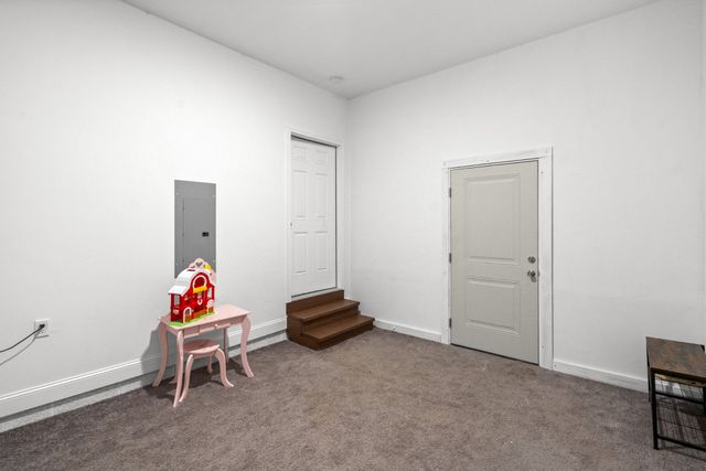 1505 E Piney Rd, Dickson, TN 37055