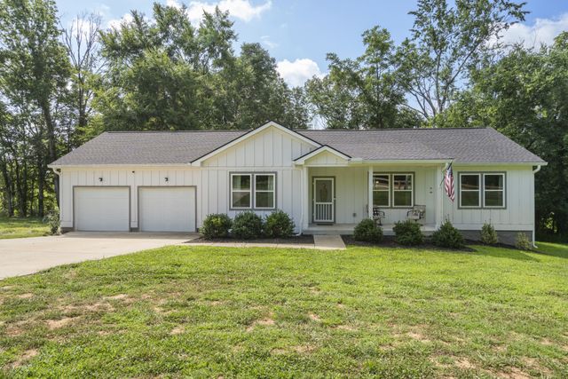 1505 E Piney Rd, Dickson, TN 37055