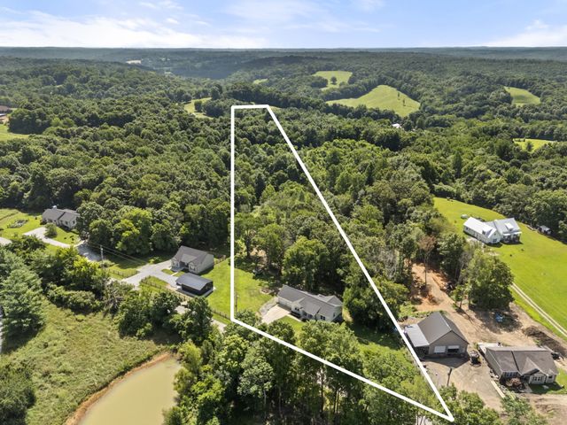 1505 E Piney Rd, Dickson, TN 37055