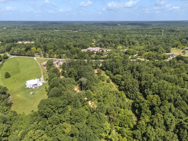 1505 E Piney Rd, Dickson, TN 37055
