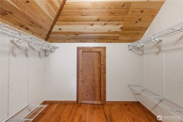 15613 230th Avenue SE, Issaquah, WA 98027