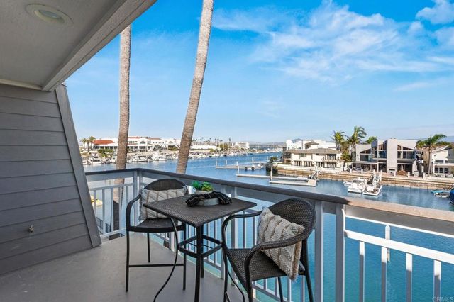 90 Montego Court, Coronado, CA 92118