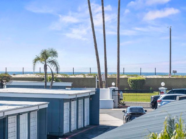 90 Montego Court, Coronado, CA 92118