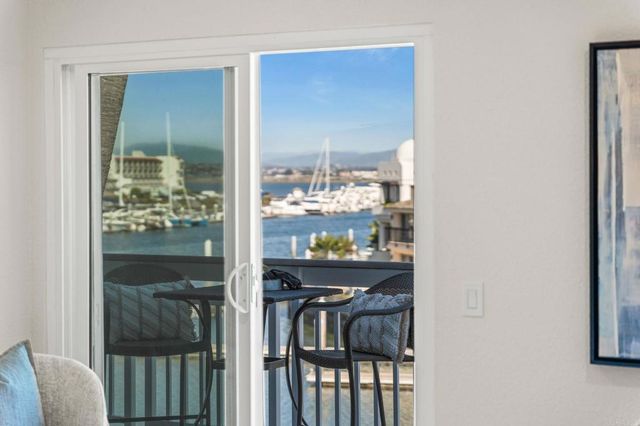 90 Montego Court, Coronado, CA 92118