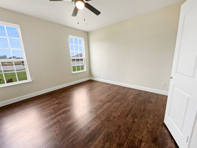 5565 Justine Place, Fort Worth, TX 76126