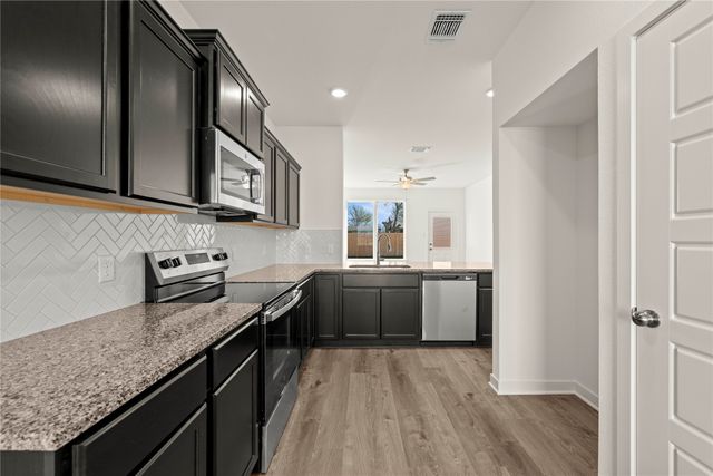 117 Adaline Bend, Mcgregor, TX 76657