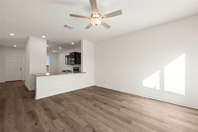 117 Adaline Bend, Mcgregor, TX 76657