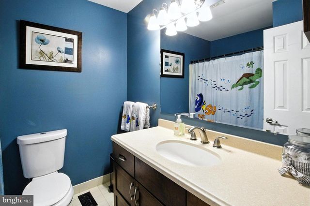 102 ROSEMAN CT, Newark, DE 19711