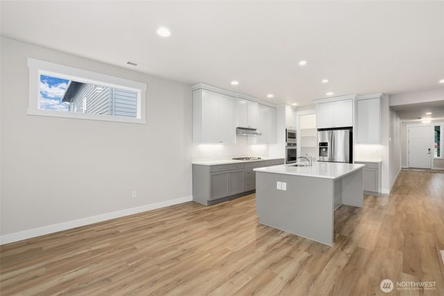 1698 SW 344th Place, Federal Way, WA 98023