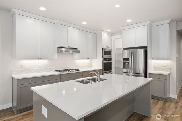 1698 SW 344th Place, Federal Way, WA 98023