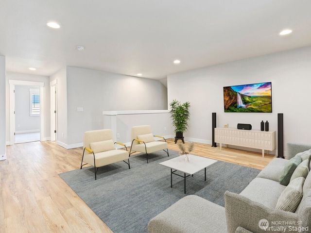 1698 SW 344th Place, Federal Way, WA 98023