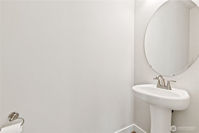 1698 SW 344th Place, Federal Way, WA 98023