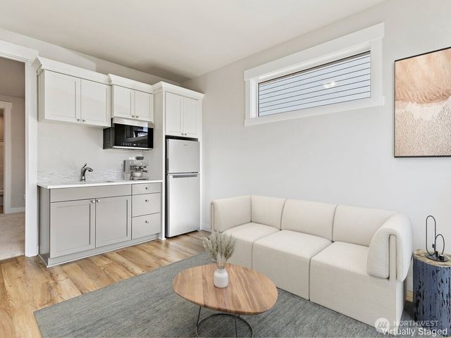 1698 SW 344th Place, Federal Way, WA 98023