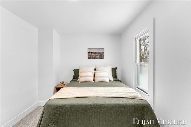 2847 Mc Dermott Street, Norton Shores, MI 49444