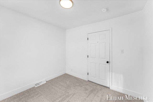 2847 Mc Dermott Street, Norton Shores, MI 49444