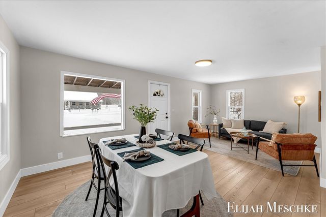 2847 Mc Dermott Street, Norton Shores, MI 49444