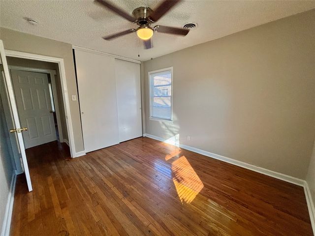 5856 Trigg Drive, Westworth Village, TX 76114