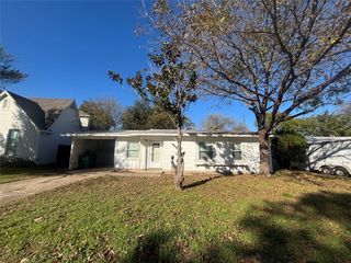 5856 Trigg Drive, Westworth Village, TX 76114