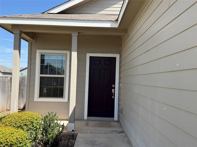 513 Big Rocky BND, Georgetown, TX 78626