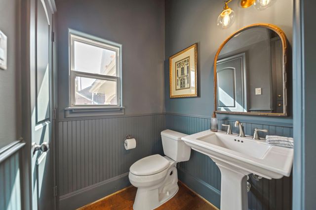 805 Columbia Street, Houston, TX 77007