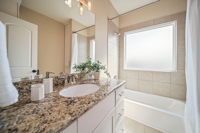 805 Columbia Street, Houston, TX 77007