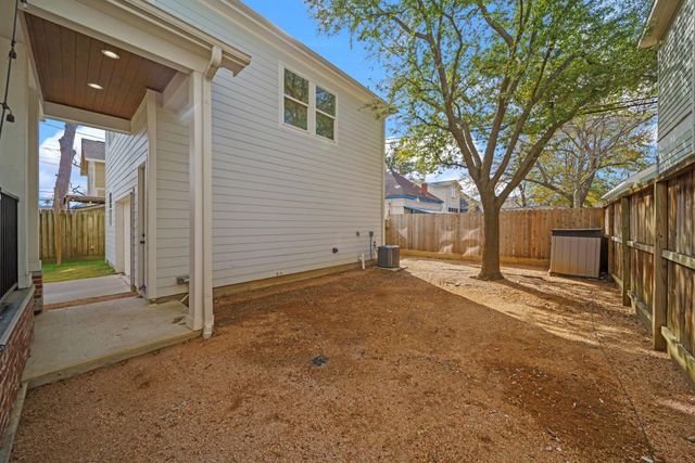 805 Columbia Street, Houston, TX 77007