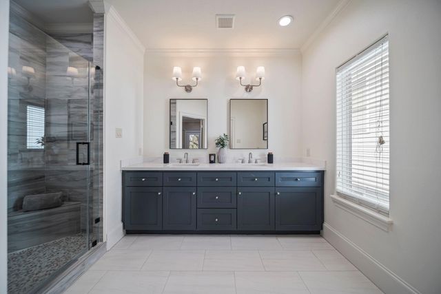 805 Columbia Street, Houston, TX 77007