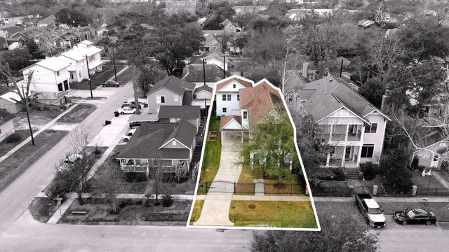 805 Columbia Street, Houston, TX 77007