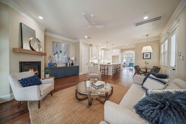 805 Columbia Street, Houston, TX 77007