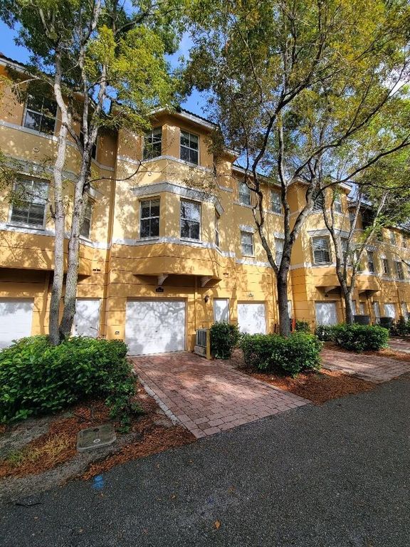 3503 Shoma Drive, Royal Palm Beach, FL 33414