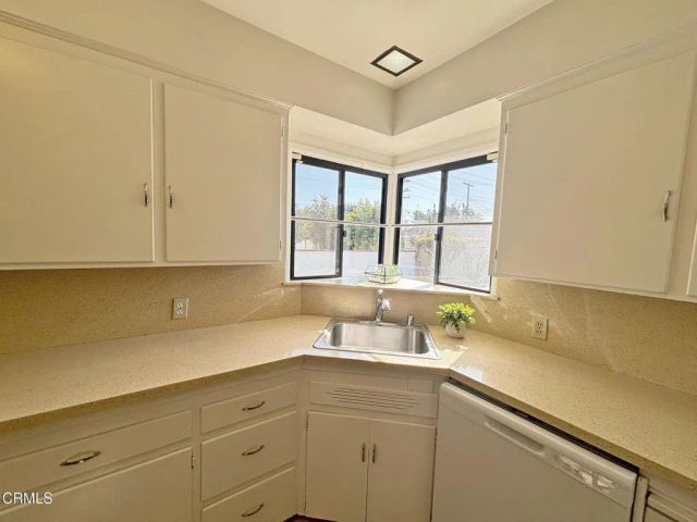 210 W Woodruff Avenue, Arcadia, CA 91007