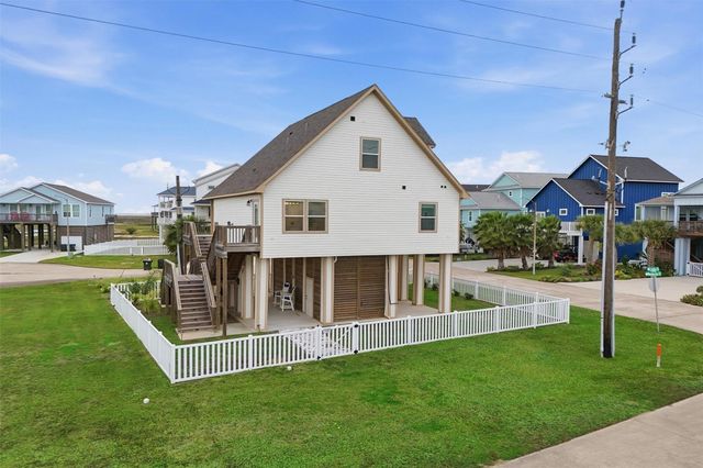 25003 San Simeon Court, Galveston, TX 77554