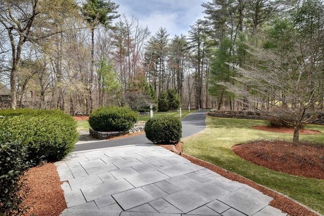 308 Harvard Rd, Stow, MA 01775