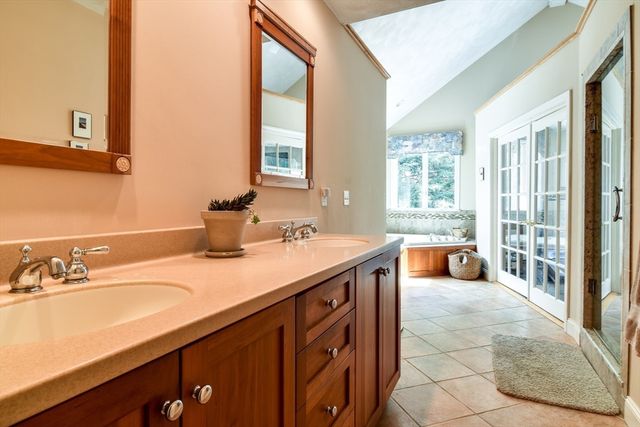308 Harvard Rd, Stow, MA 01775