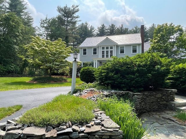 308 Harvard Rd, Stow, MA 01775