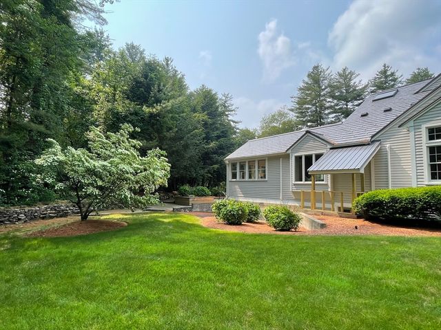 308 Harvard Rd, Stow, MA 01775
