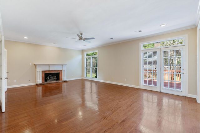 9656 DRAYTON HALL LN, Germantown, TN 38139