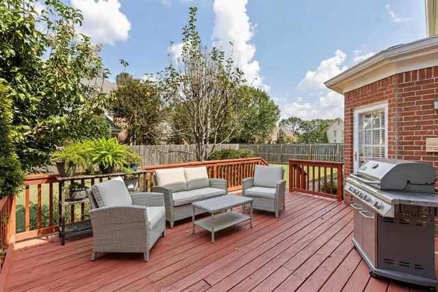 9656 DRAYTON HALL LN, Germantown, TN 38139