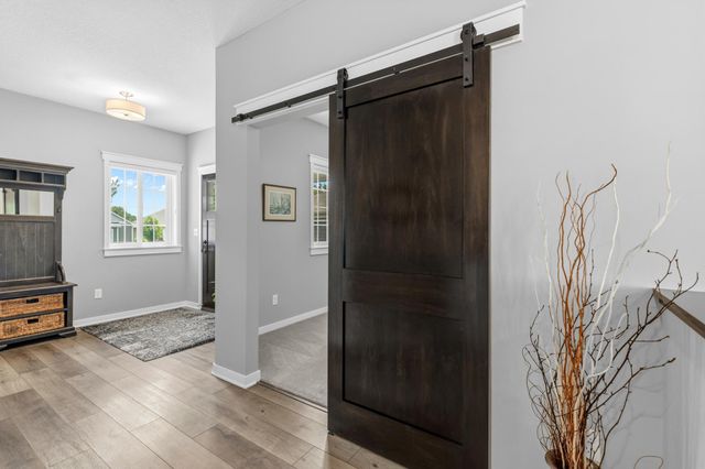 2504 Neal Court N, Stillwater, MN 55082